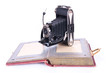 Alte Fotokamera mit alten Fotoalbum