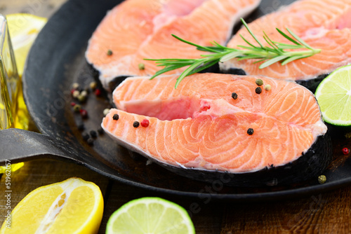 Photo: Pfanne, Lachs Pfanne, Lachs