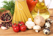 pasta, cherry tomatoes, champignons, garlic, quail eggs