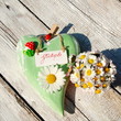 Blumenstrauß  und Glückssymbole