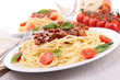 spaghetti and bolognese sauce