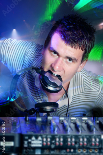 Photo: Disc Jockey Disc Jockey