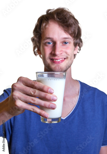 Photo: Junger Mann mag Milch Junger Mann mag Milch