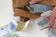 removing euro from bag