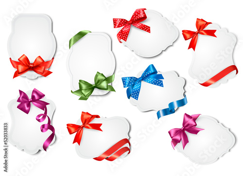 Vector: Set of gift cards with colorful gift bows with ribbons. Vector i Set of gift cards with colorful gift bows with ribbons. Vector i