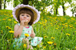 bambina al parco