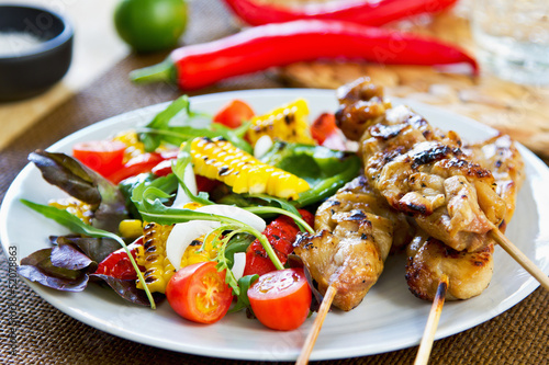 Photo: Grilled chicken skewer with salad Grilled chicken skewer with salad