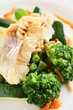 Foto: fresh salad with different vegetables fresh salad with different vegetables