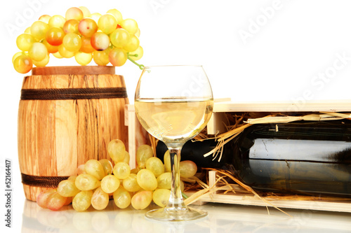 Photo: Wooden case with wine bottle, barrel, wineglass and grape Wooden case with wine bottle, barrel, wineglass and grape