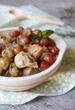Pork stew with red grape, white wine