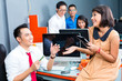 Foto: Creative Business Asia - Team Meeting in office Creative Business Asia - Team Meeting in office