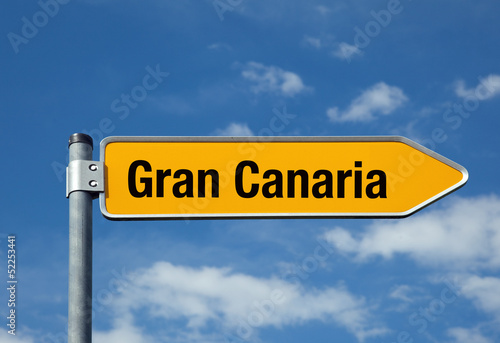 Photo: Pfeil mit blauem Himmel GRAN CANARIA Pfeil mit blauem Himmel GRAN CANARIA