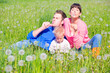 Foto: junge familie im feld junge familie im feld