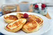Pancakes mit Zimtbutter