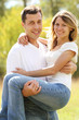 Foto: couple in love outdoors couple in love outdoors