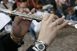 dita sul clarinetto