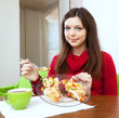 girl shared lunch for two parts