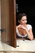 Foto: Brünette Frau im Dirndl Brünette Frau im Dirndl