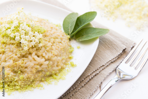 Photo: Risotto with elderflowers Risotto with elderflowers
