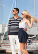 Foto: happy young couple in port happy young couple in port