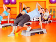 Foto: Women in aerobics class. Women in aerobics class.