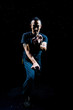 Foto: Asian man practicing Kung Fu Asian man practicing Kung Fu