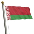 Die Flagge von Weißrussland flattert am Fahnenmast