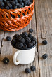 Blackberries in bowl