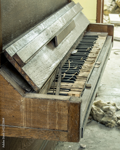 Photo: Altes Klavier Altes Klavier