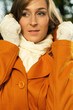 Photo: Blondine im Herbst Blondine im Herbst
