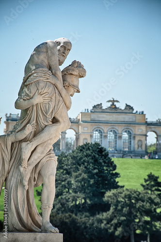 Photo: Vienna - Castle Schönbrunn | Gloriette Vienna - Castle Schönbrunn | Gloriette