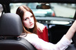 Foto: attraktive Frau im Auto attraktive Frau im Auto