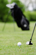 golfer beim spiel