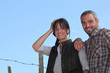 Foto: Couple by a blue sky Couple by a blue sky