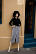 mannequin de vitrine sur le trottoir