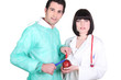Foto: medical duo and apple medical duo and apple