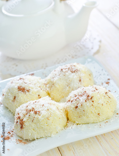 Photo: coconut balls coconut balls