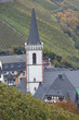 Assmannshausen und die Pfarrkirche Heiligkreuz, Deutschland