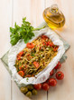 Foto: spaghetti with cherry tomatoes and green olives spaghetti with cherry tomatoes and green olives