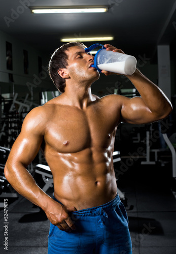 Photo: bodybuilder bodybuilder
