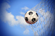 Foto: soccer ball shoot to goal soccer ball shoot to goal