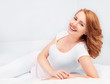 Foto: woman in bed woman in bed