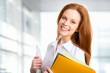 Foto: Portrait of young business woman Portrait of young business woman