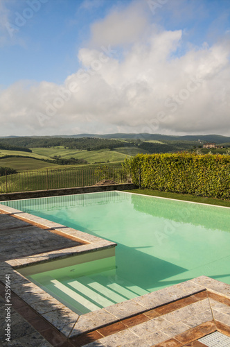 Photo: piscina su colline toscane piscina su colline toscane