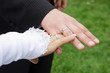 Brautpaar & Ringe, Detailaufnahme