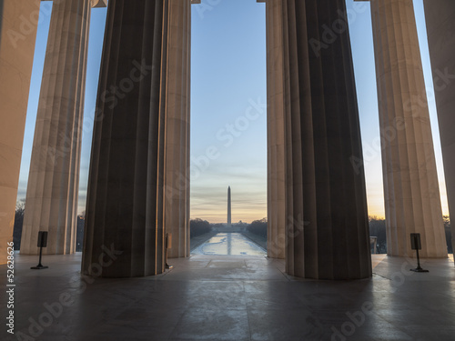 Photo: Lincoln Monument View Dawn Lincoln Monument View Dawn