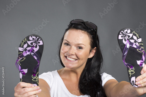 Photo: Frau in Urlaubsstimmung Frau in Urlaubsstimmung