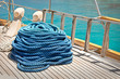 Cordage sur le pont d'un voilier