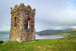 Foto: Irish watch tower over Dingle Bay - Co. Kerry Irish watch tower over Dingle Bay - Co. Kerry