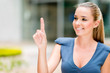 Foto: Business woman pointing Business woman pointing